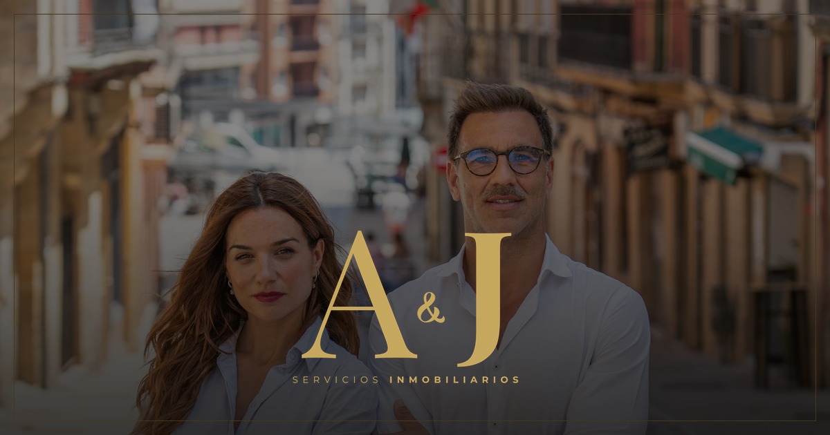 Aroa y Jon Servicios Inmobiliarios, servicios inmobiliarios en Irun